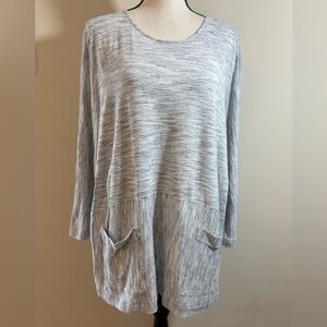 Women's Long Sleeve Tunic Tee - Light Heather Gray